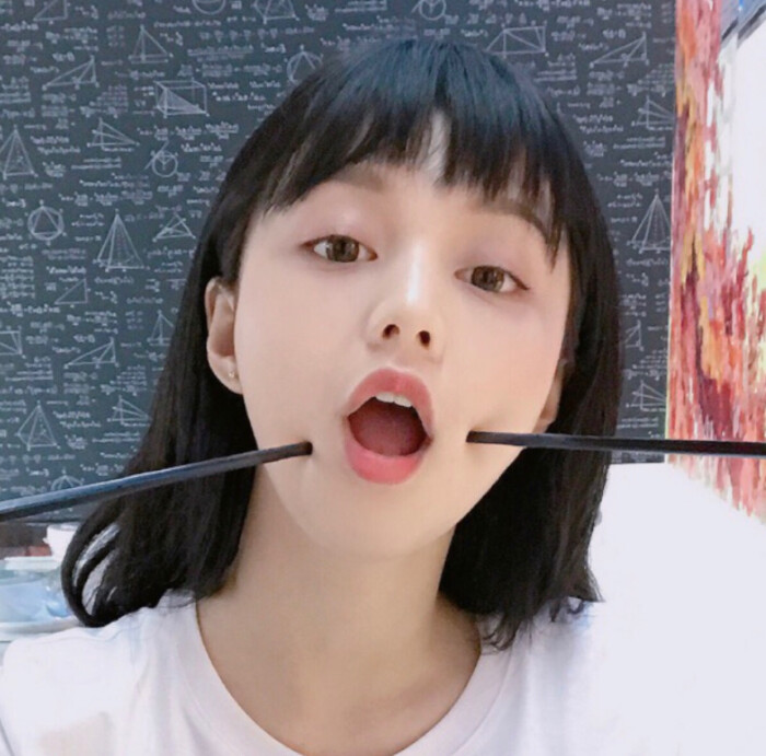 绯村剑心（原名：绯村心太；身份：飞天御剑流十四代传人、“刽子手拔刀斋”） - 怀旧港剧全集在线观看 - 平板观看
